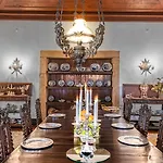 Paço De Calheiros - Turismo De Couette-café 4*