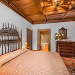 Paço De Calheiros - Turismo De Couette-café 4*