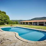 Paço De Calheiros - Turismo De Couette-café 4*