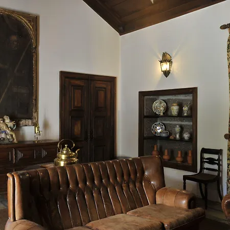 Bed & Breakfast Paco De Calheiros - Turismo De Habitacao 4*