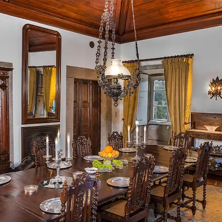 Paco De Calheiros - Turismo De Habitacao Bed & Breakfast 4*