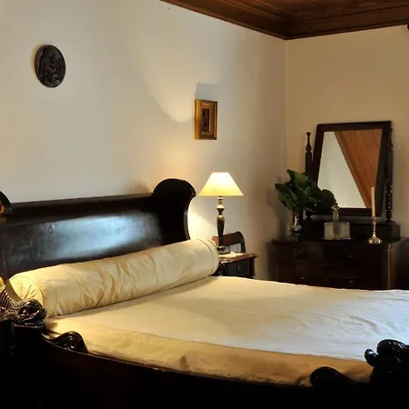 Paco De Calheiros - Turismo De Habitacao Bed and Breakfast 4*